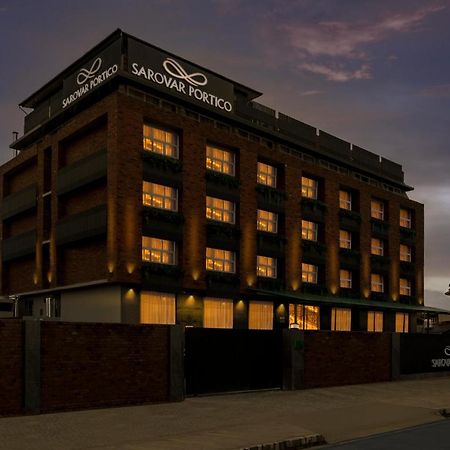 Sarovar Portico Srinagar 外观 照片