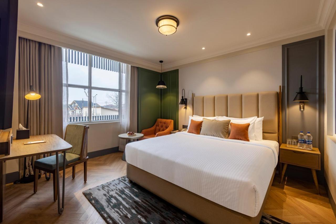 Sarovar Portico Srinagar 外观 照片
