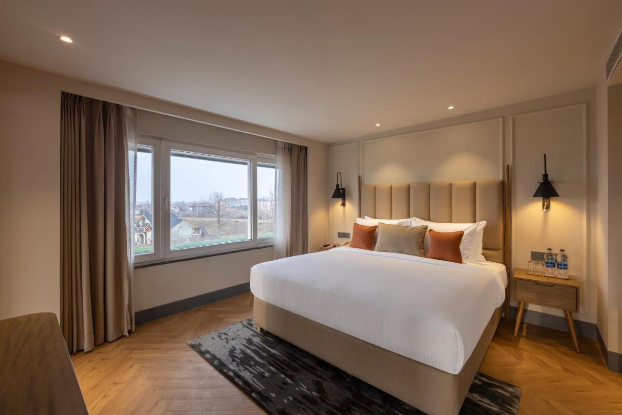 Sarovar Portico Srinagar 外观 照片