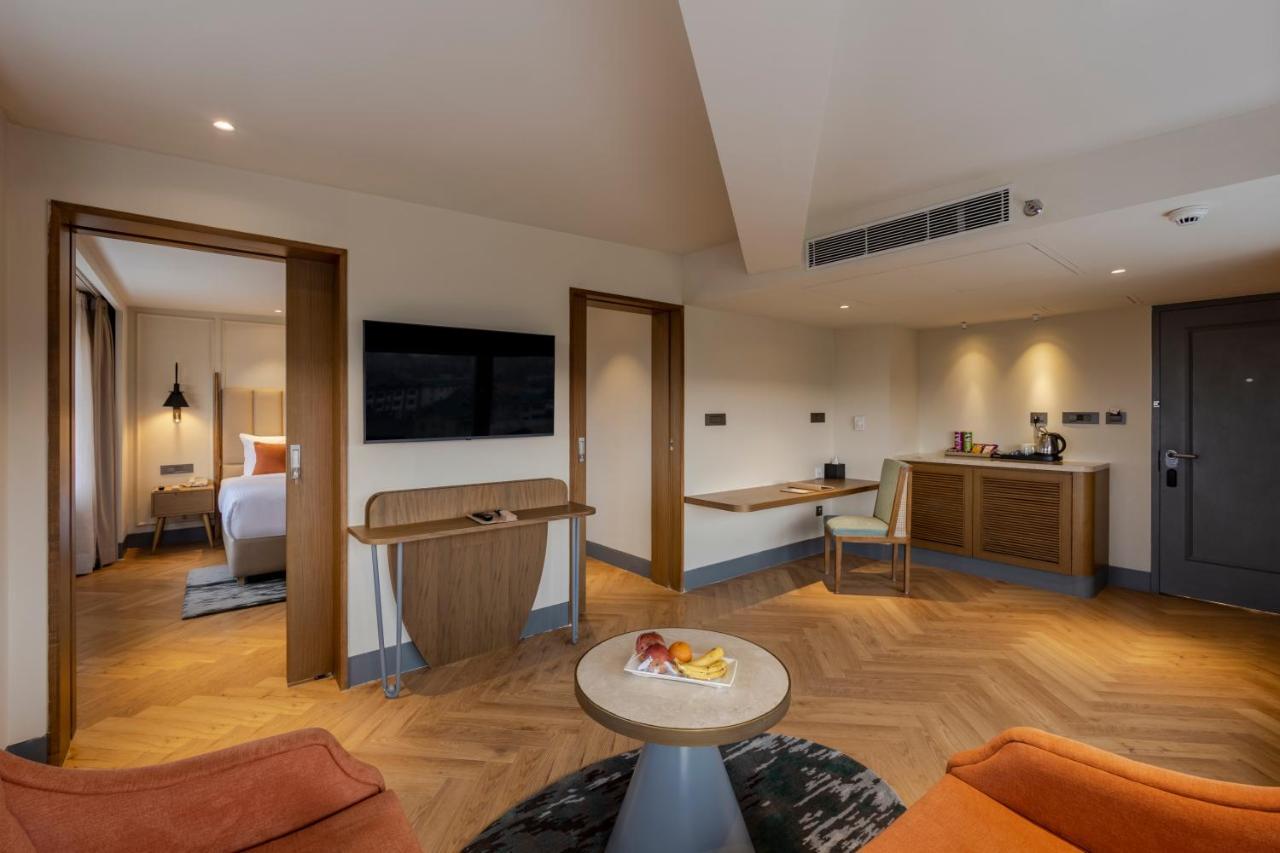 Sarovar Portico Srinagar 外观 照片